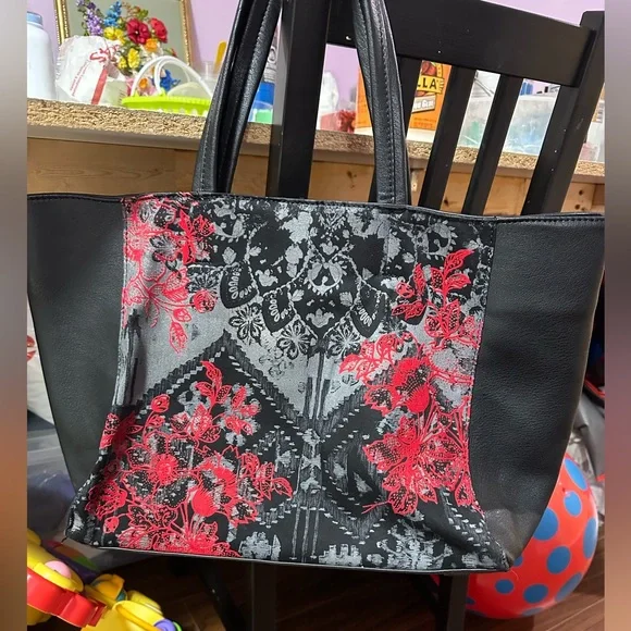 Desiqual Black and Red Designer Tote Bag - Picture 3 of 9